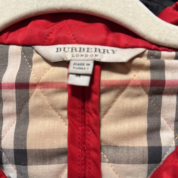 Red Burberry jacket - Picture 3 of 10